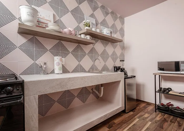 Cozy Roma Norte Flat - Wifi - Elevator - Sleeps 7 Апартаменты