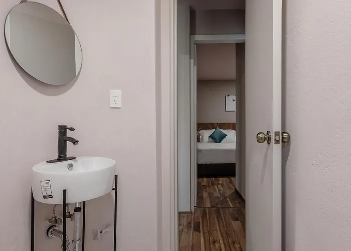 Cozy Roma Norte Flat - Wifi - Elevator - Sleeps 7 Мехико